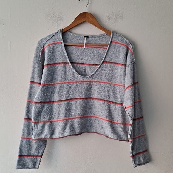 Free People Make You Mine Sweater in Gray w Orange & Pink Striped -Size S/P - Picture 10 of 10